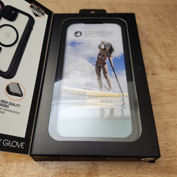 Tidal Body Glove Waterproof Case for iPhone 14 Plus - BRAND NEW UNOPENED - Picture 3 of 4